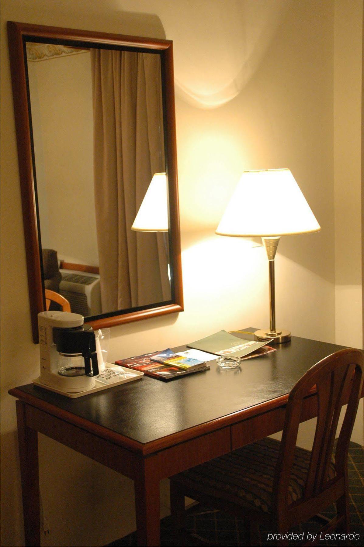 Best Western Residencial Inn And Suites Matamoros  Bilik gambar